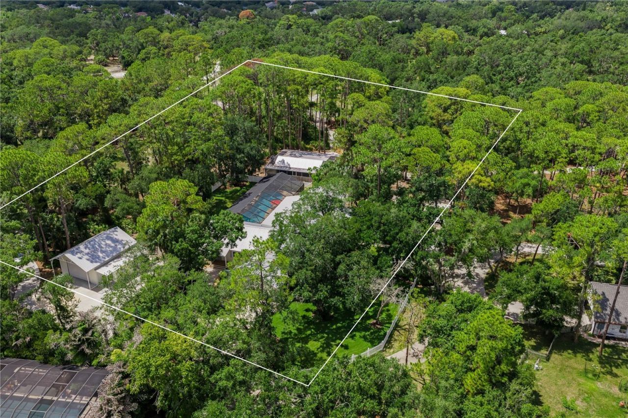 2810 Sarasota Golf Club Boulevard, Sarasota, FL 34240 Photo