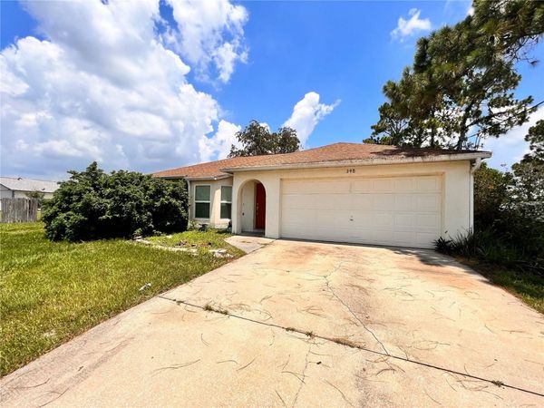 390 FORT SMITH BOULEVARD , DELTONA, FL 32738