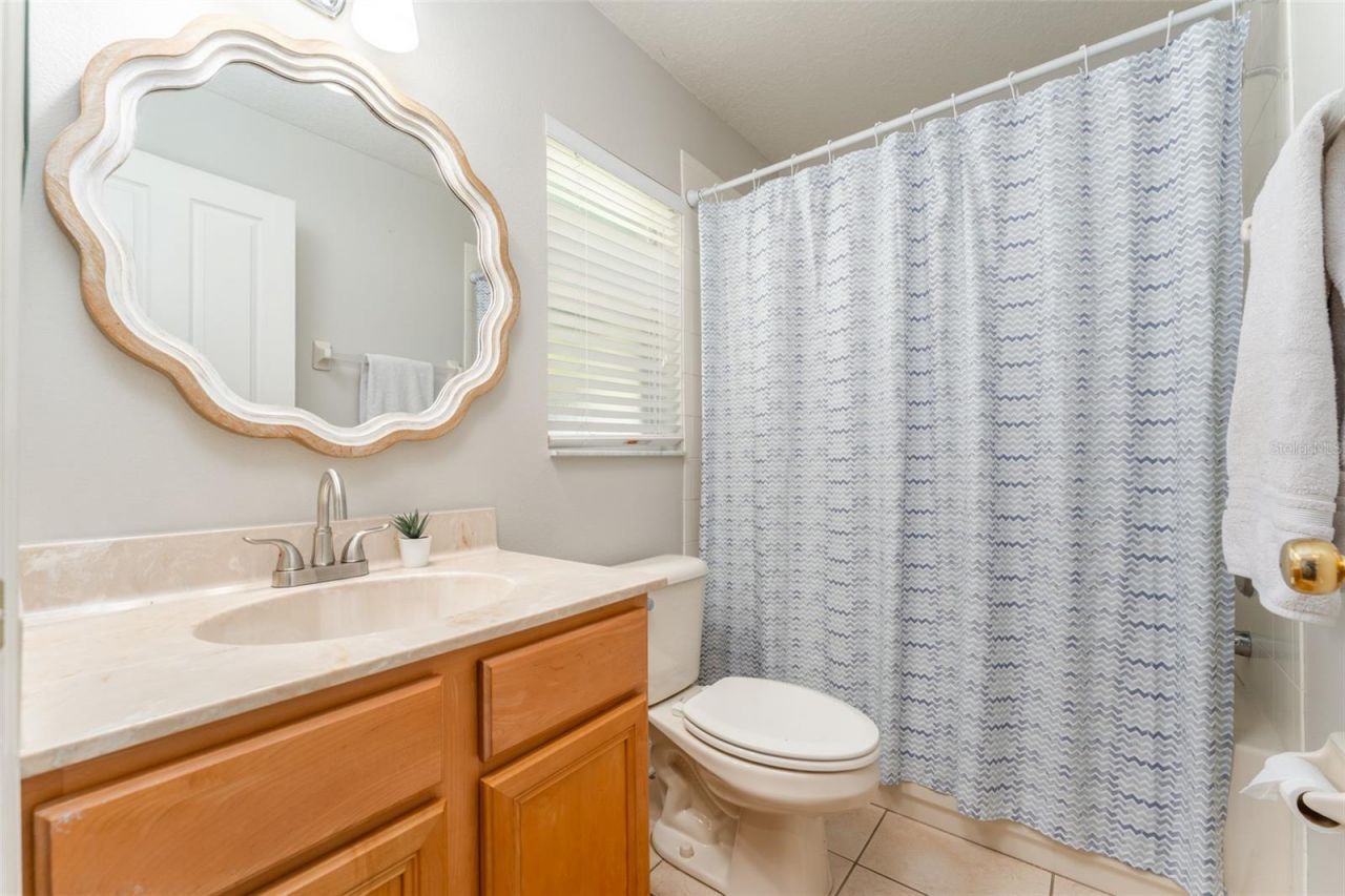 15211 Merlinglen Place , Lithia, FL 33547 Photo