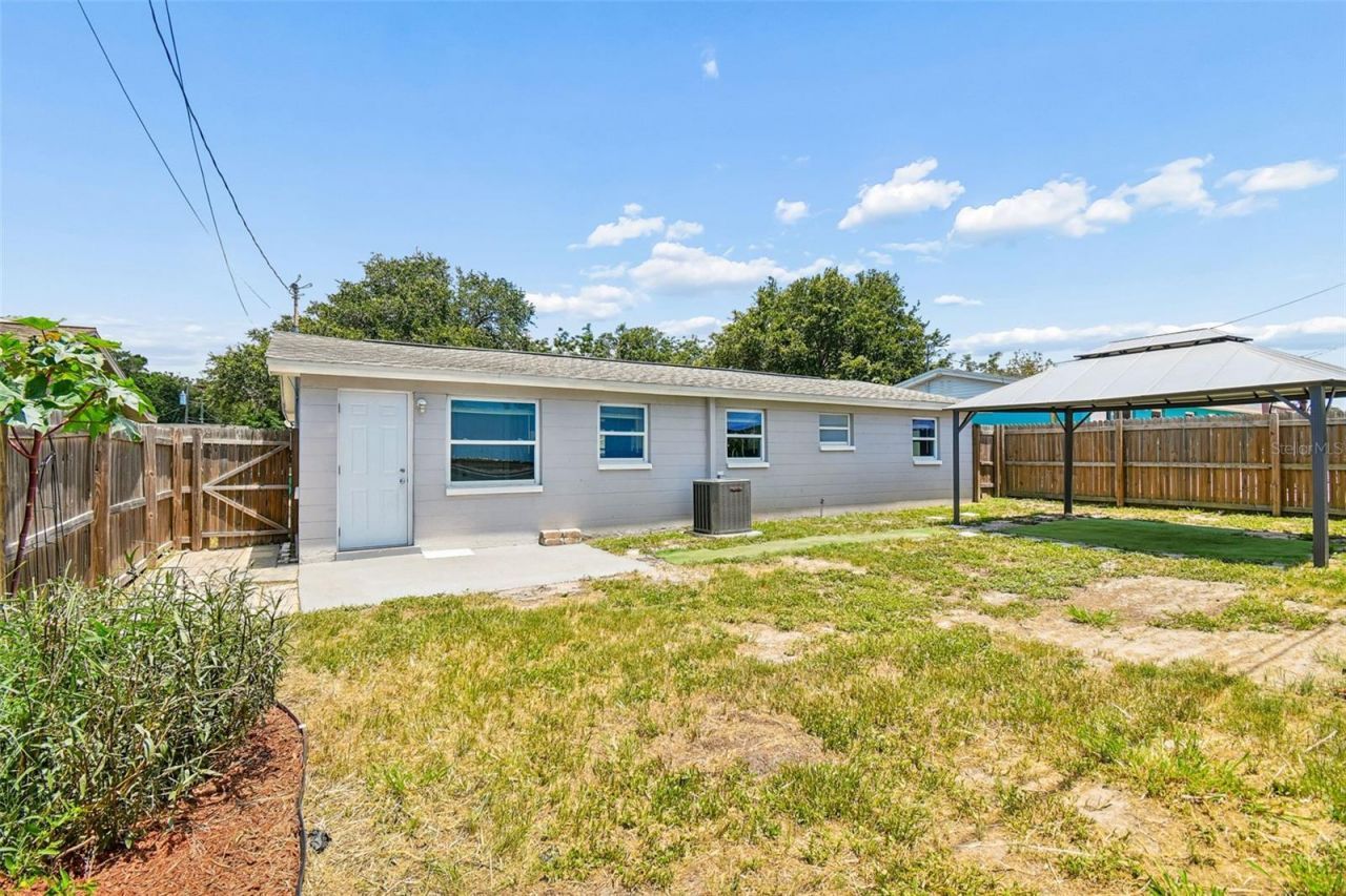 4041 Valencia Drive, New Port Richey, FL 34652 Photo