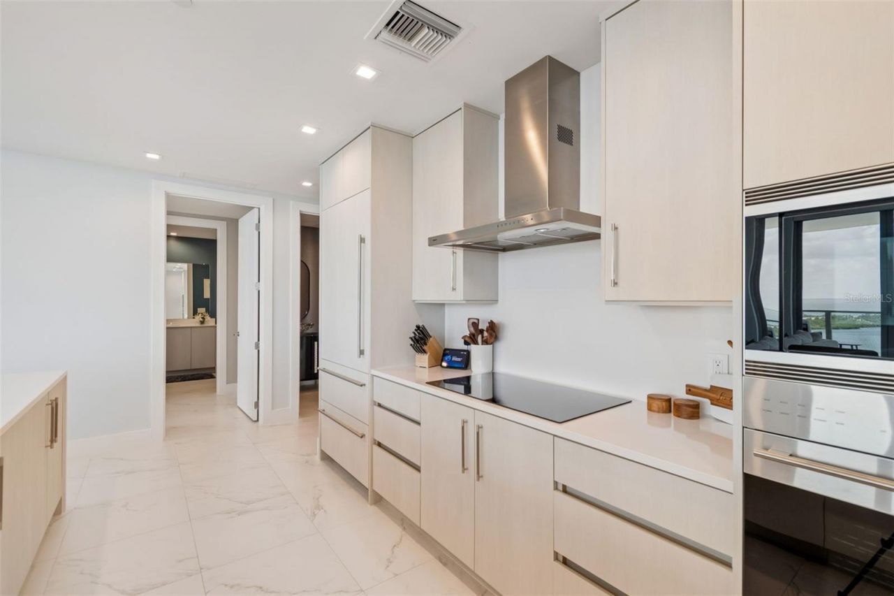 5120 Marina Way, Unit 11003, Tampa, FL 33611 Photo
