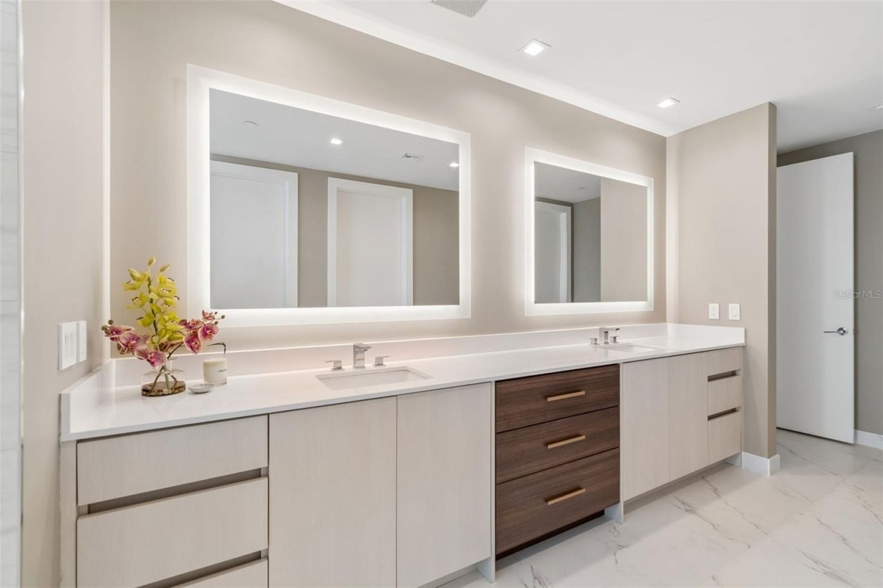 5120 Marina Way, Unit 11003, Tampa, FL 33611 Photo