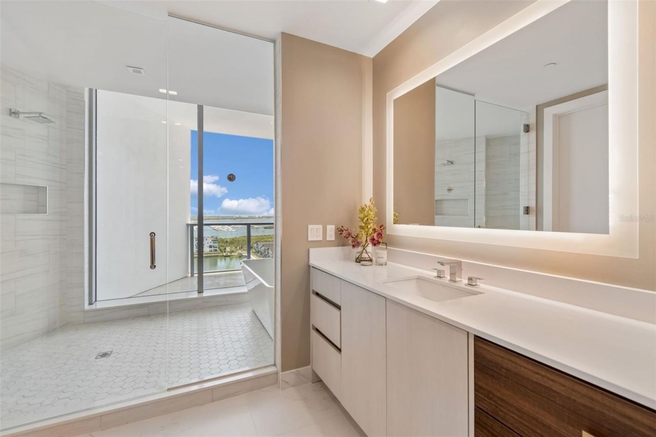 5120 Marina Way, Unit 11003, Tampa, FL 33611 Photo