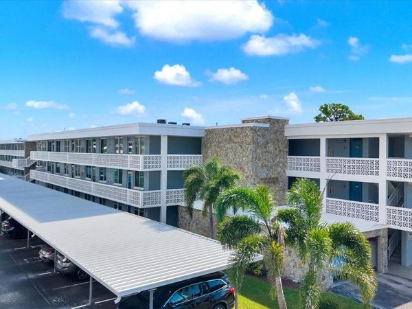4715 BAY STREET NE, Unit 126, ST PETERSBURG, FL 33703