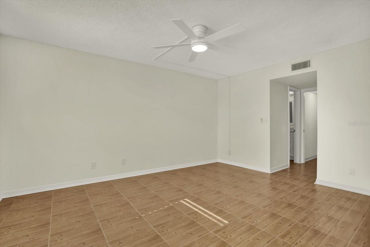 4715 Bay Street Ne, Unit 126, Saint Petersburg, FL 33703 Photo