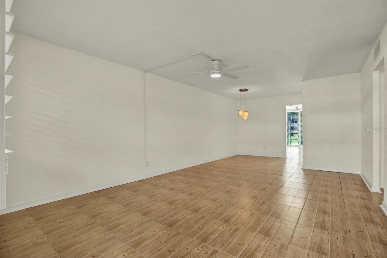 4715 Bay Street Ne, Unit 126, Saint Petersburg, FL 33703 Photo