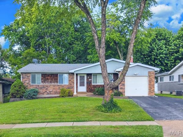 1840 Teakwood Manor Drive , St Louis, MO 63031