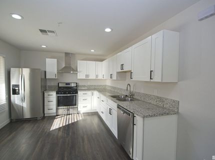 626 Valley Road, Unit 202, Reno, NV 89512 Photo