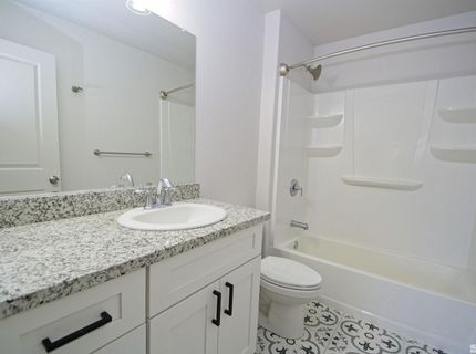 626 Valley Road, Unit 202, Reno, NV 89512 Photo