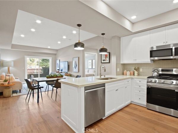 927 Deep Valley Drive, Unit 224, Rolling Hills Estates, CA 90274