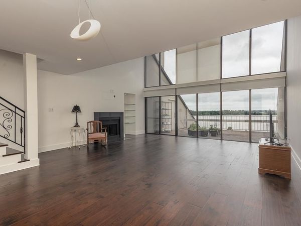 377 RIVERBLUFF PL, Unit 3, Memphis, TN 38103