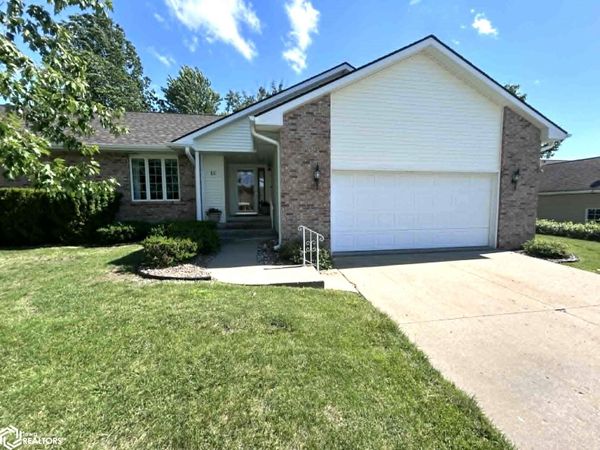 16 Weaver Drive, Ottumwa, IA 52501