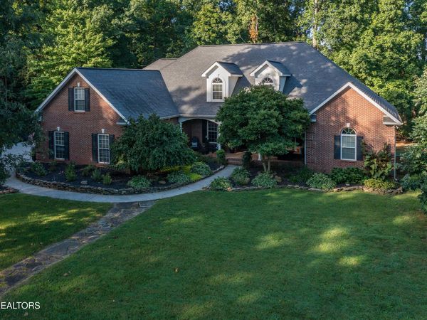 313 Wooded Lane, Knoxville, TN 37922