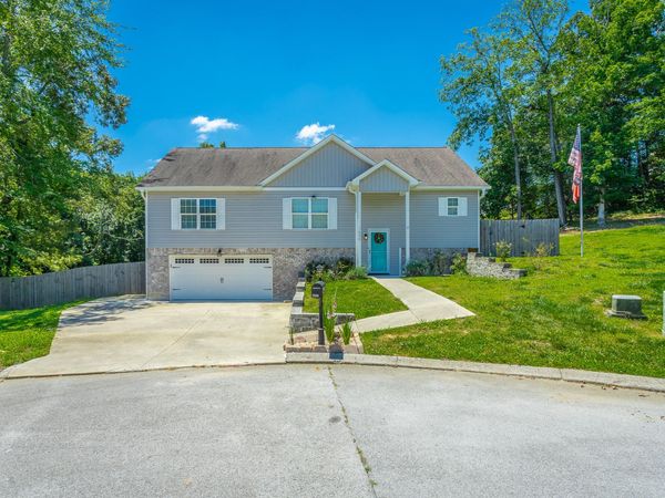 7598 Gawain Path, Ooltewah, TN 37363