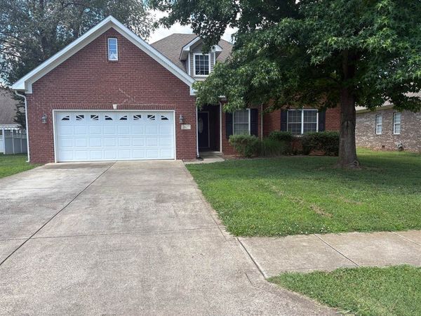 2627 Ashgate Drive , Bowling Green, KY 42104