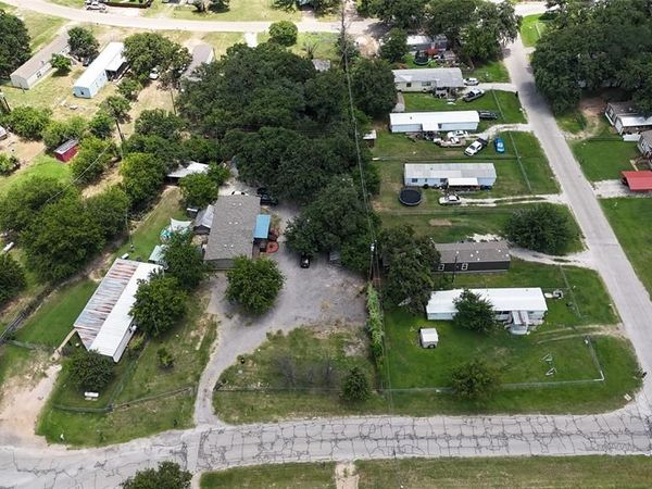 1404 Sheri Lane N , Unit 1, Pelican Bay, TX 76020