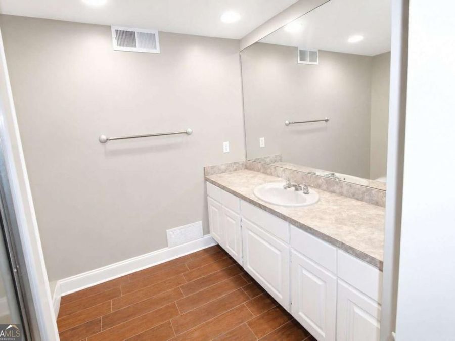 Property Image 70