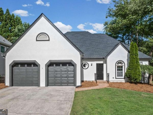 4477 Dobbs Crossing, Marietta, GA 30068