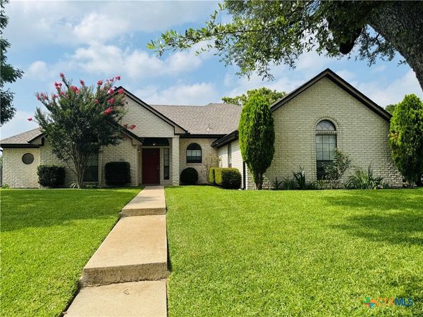 3411 Greenlawn , Gatesville, TX 76528