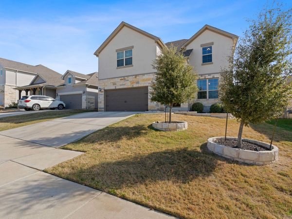 209 Birkshire DR , Georgetown, TX 78626