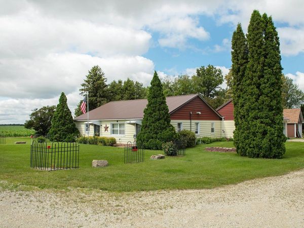 1914 Piedmont Avenue, Tripoli, IA 50676