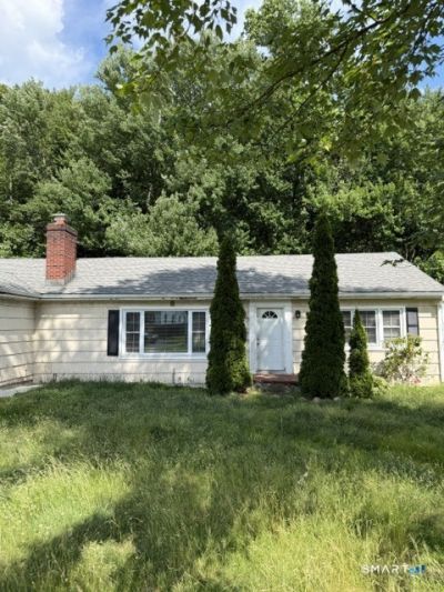 56 Craig, Trumbull, CT 06611 Main Photo