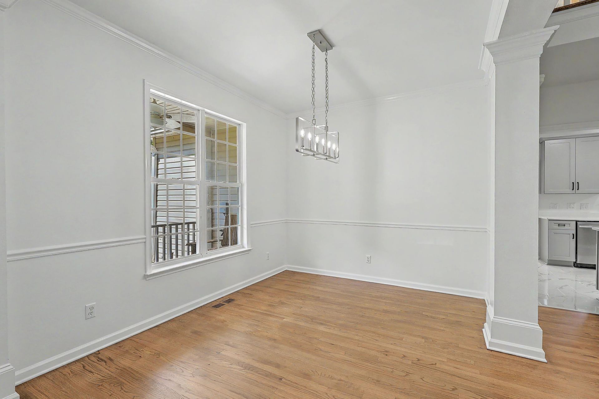 2033 Shoal Creek Court Photo 11