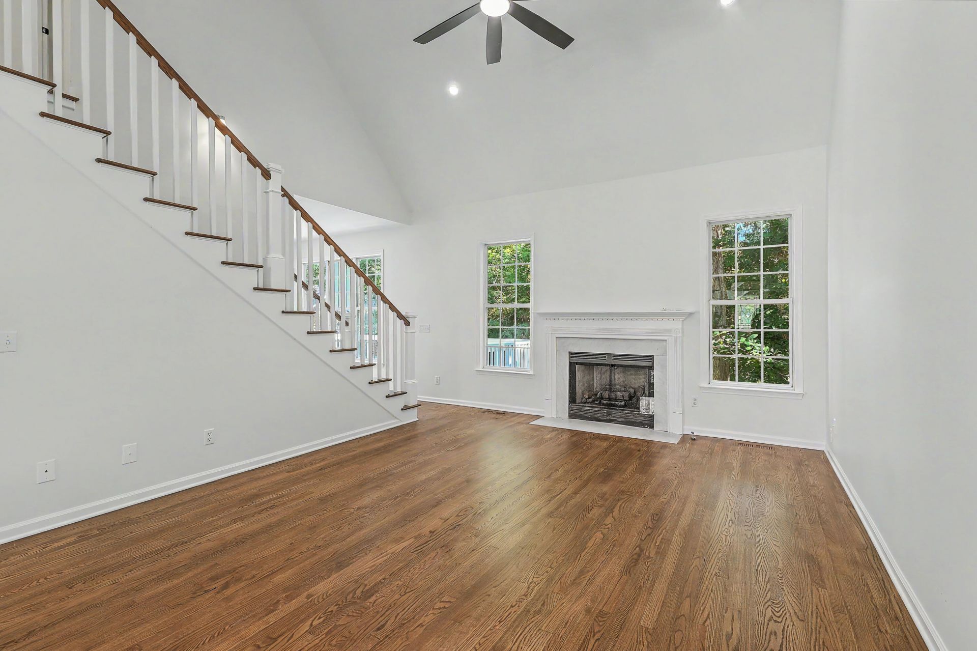 2033 Shoal Creek Court Photo 14