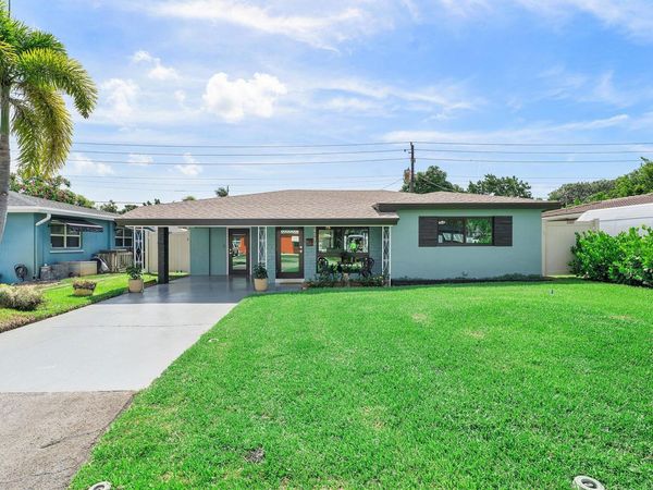 4550 NE 2nd Avenue, Oakland Park, FL 33334