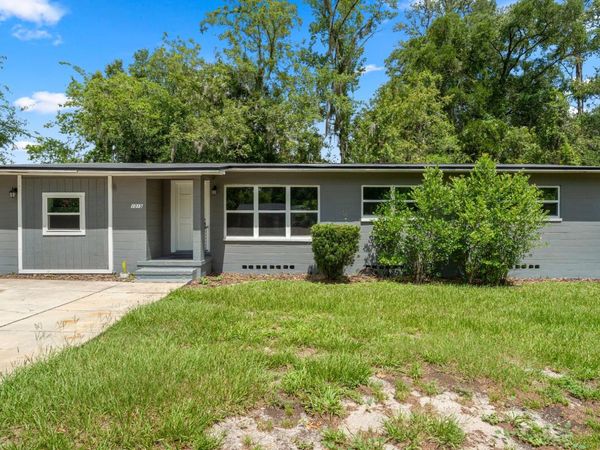 1015 SE 10th Terrace, Gainesville, FL 32601