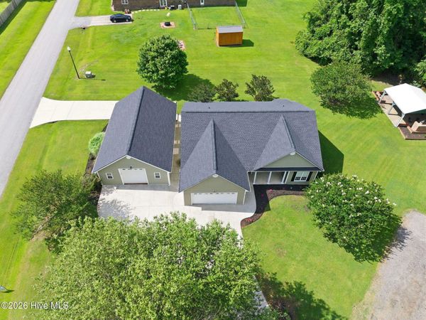 102 Spring Leaf Lane , Jacksonville, NC 28540