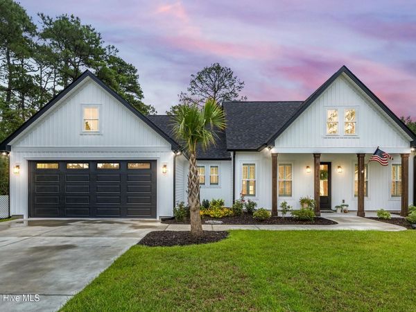 153 Boundaryline Drive NW, Calabash, NC 28467