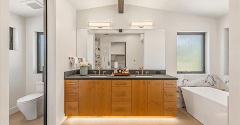 9217 Heartwood Dr, Truckee, CA 96161 Photo