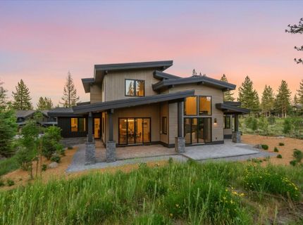 9217 Heartwood Dr, Truckee, CA 96161 Photo