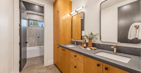 9217 Heartwood Dr, Truckee, CA 96161 Photo