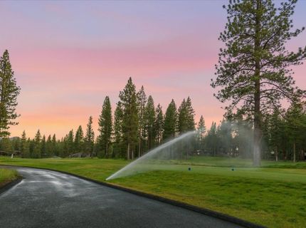 9217 Heartwood Dr, Truckee, CA 96161 Photo