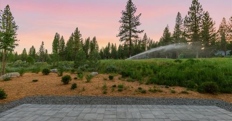 9217 Heartwood Dr, Truckee, CA 96161 Photo