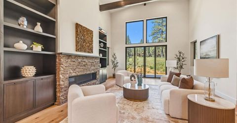 9217 Heartwood Dr, Truckee, CA 96161 Photo