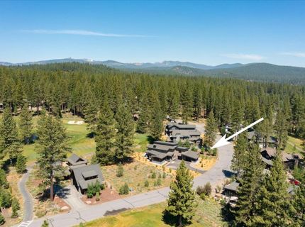 9217 Heartwood Dr, Truckee, CA 96161 Photo