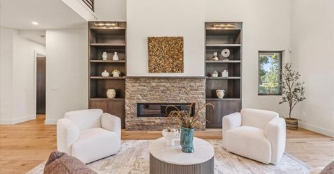 9217 Heartwood Dr, Truckee, CA 96161 Photo