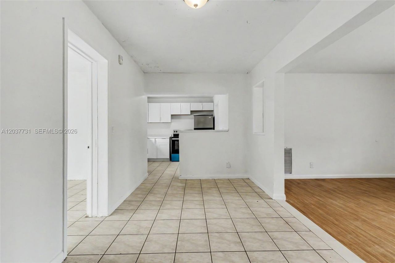 13020 NW 1st Ave , Miami, FL 33168 Photo