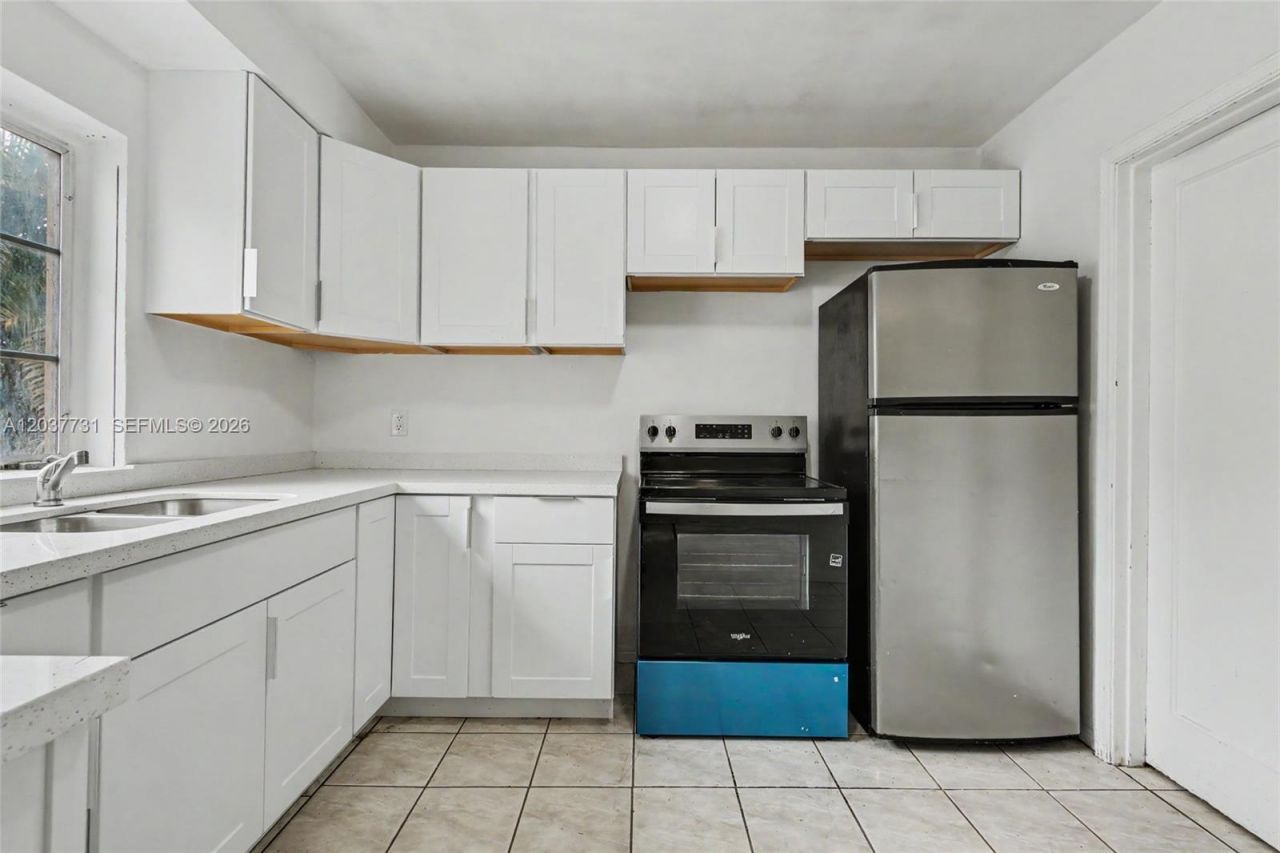 13020 NW 1st Ave , Miami, FL 33168 Photo