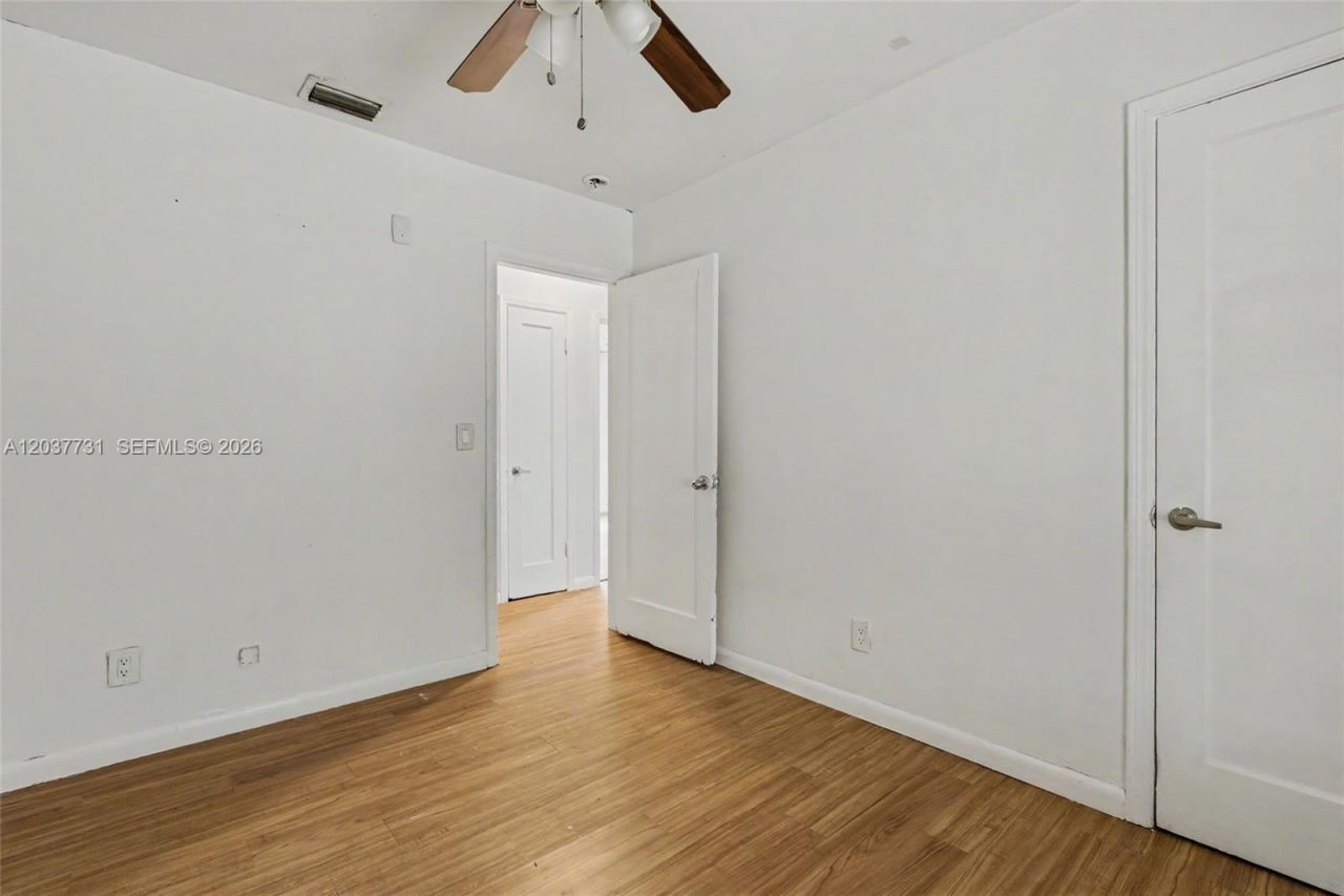 13020 NW 1st Ave , Miami, FL 33168 Photo