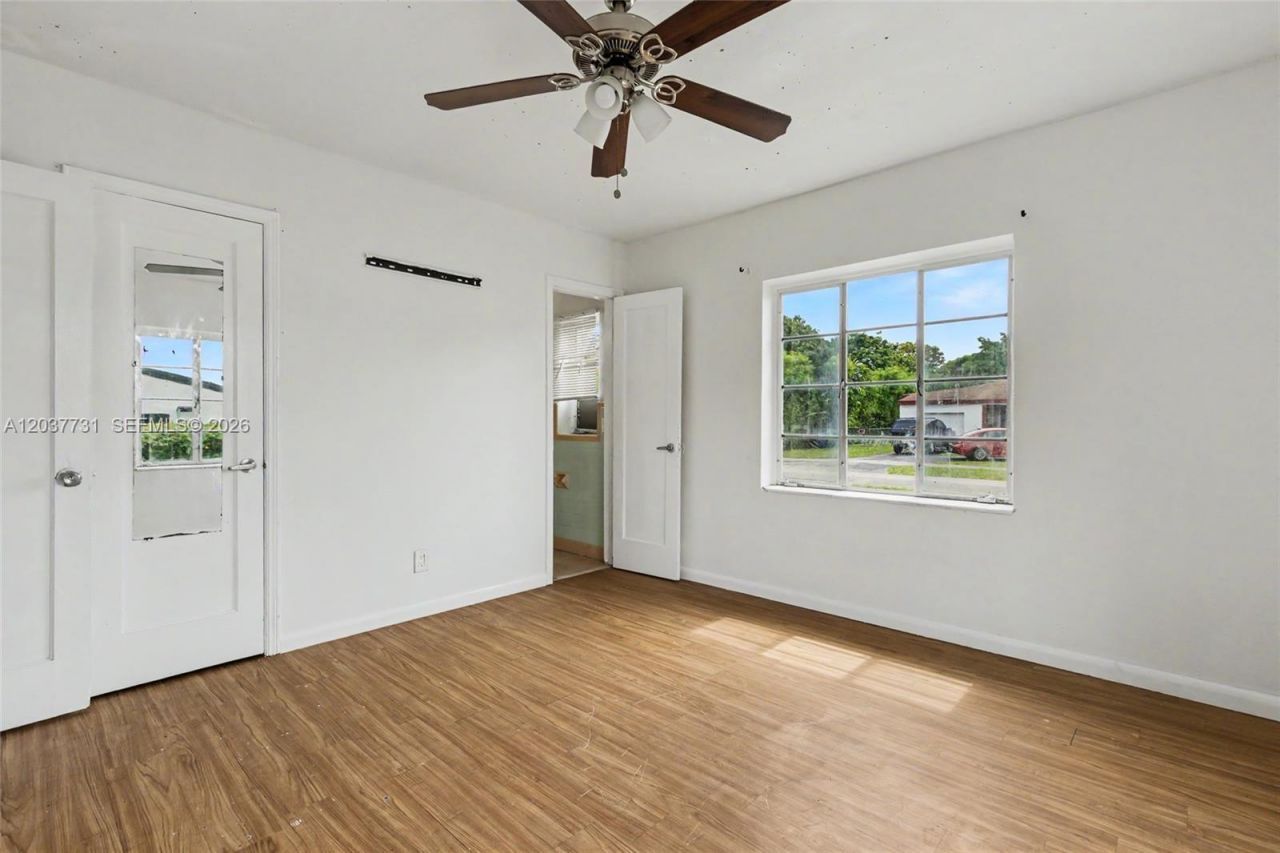 13020 NW 1st Ave , Miami, FL 33168 Photo