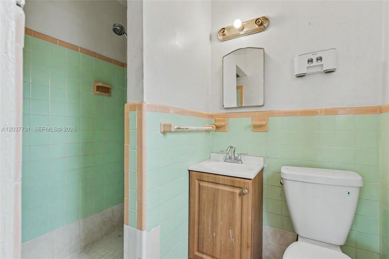 13020 NW 1st Ave , Miami, FL 33168 Photo