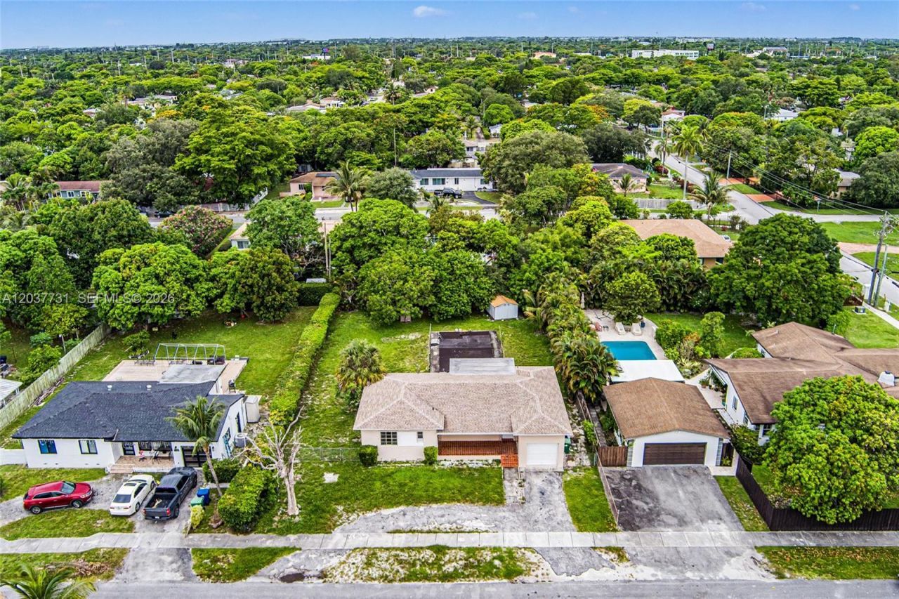 13020 NW 1st Ave , Miami, FL 33168 Photo