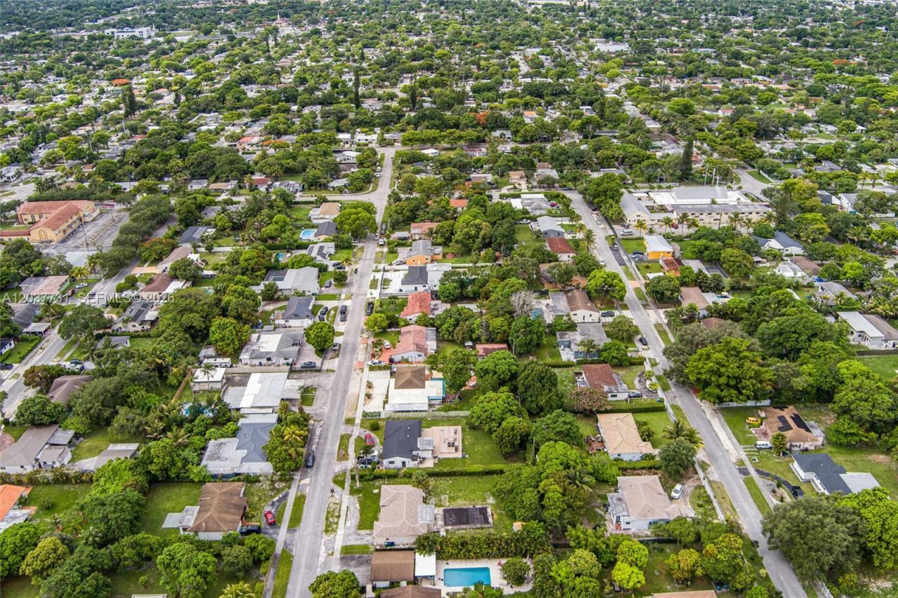 13020 NW 1st Ave , Miami, FL 33168 Photo