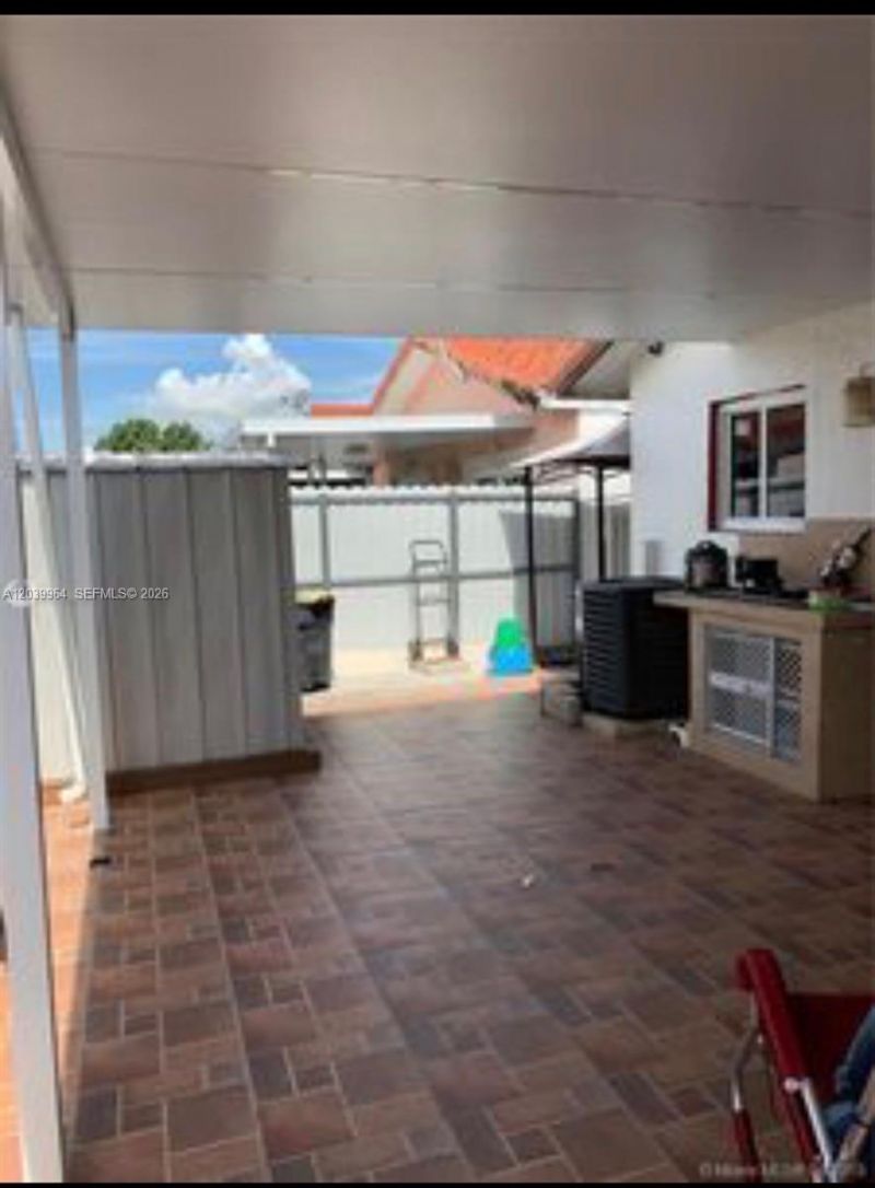2854 W 75th Ter, Hialeah, FL 33018 Photo