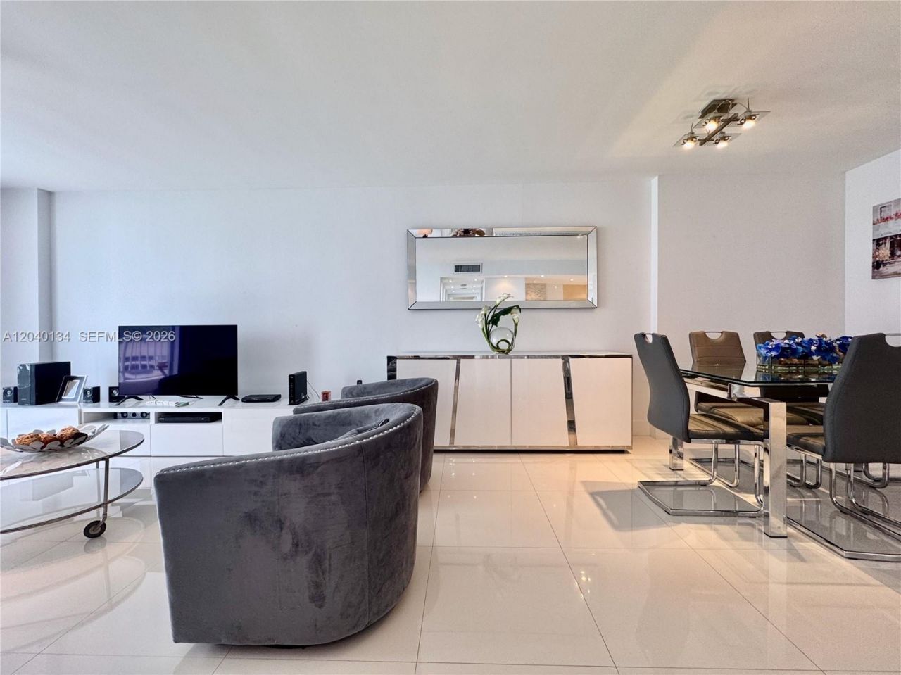 200 SE 15th Rd , Unit 9I, Miami, FL 33129 Photo