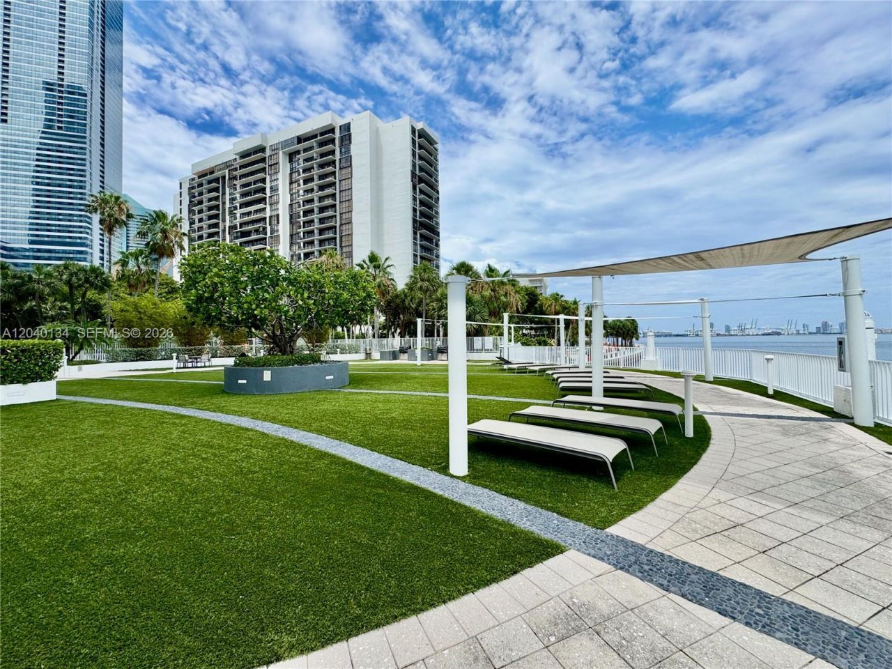 200 SE 15th Rd , Unit 9I, Miami, FL 33129 Photo